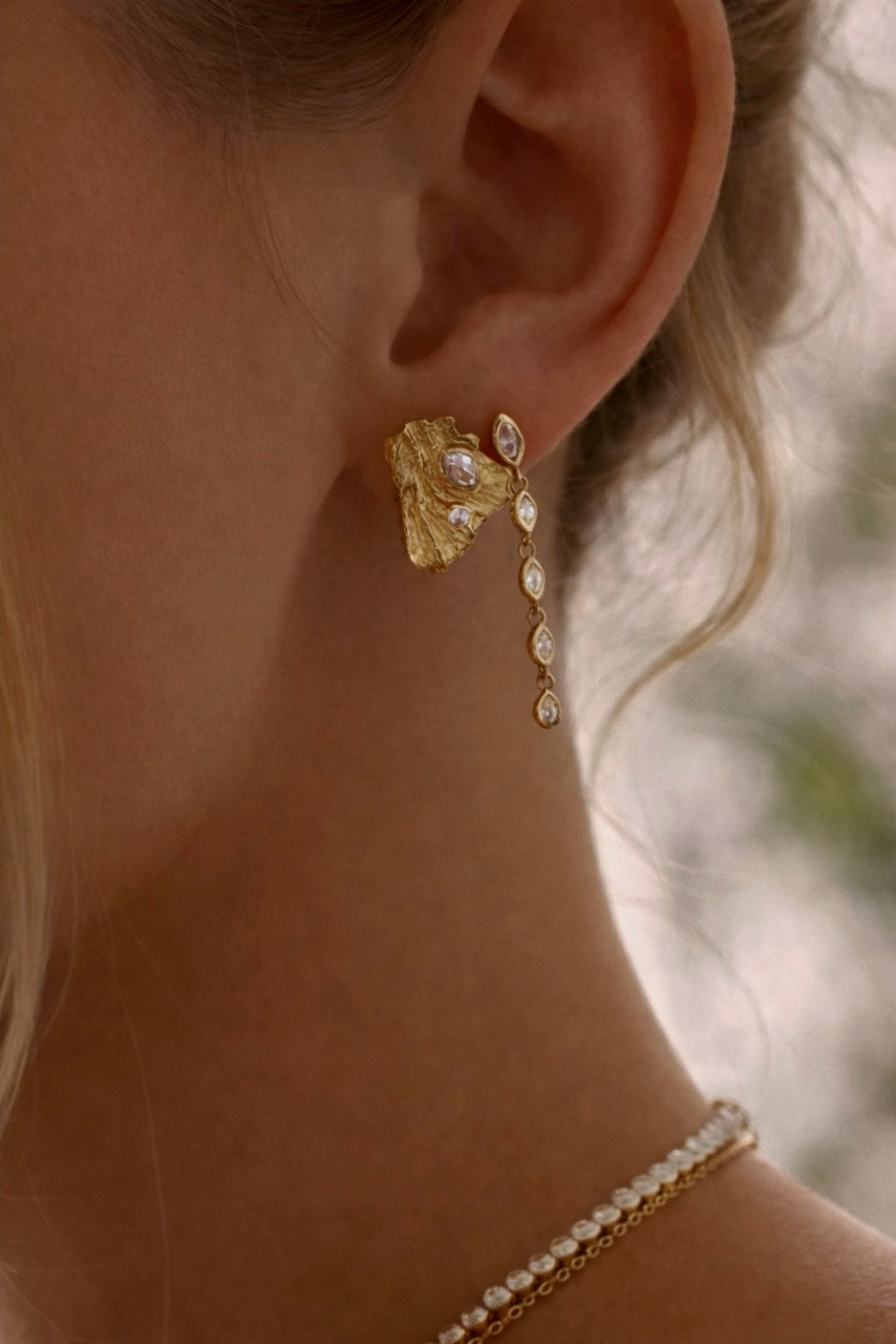 LA CASCADE DROP EARRINGS