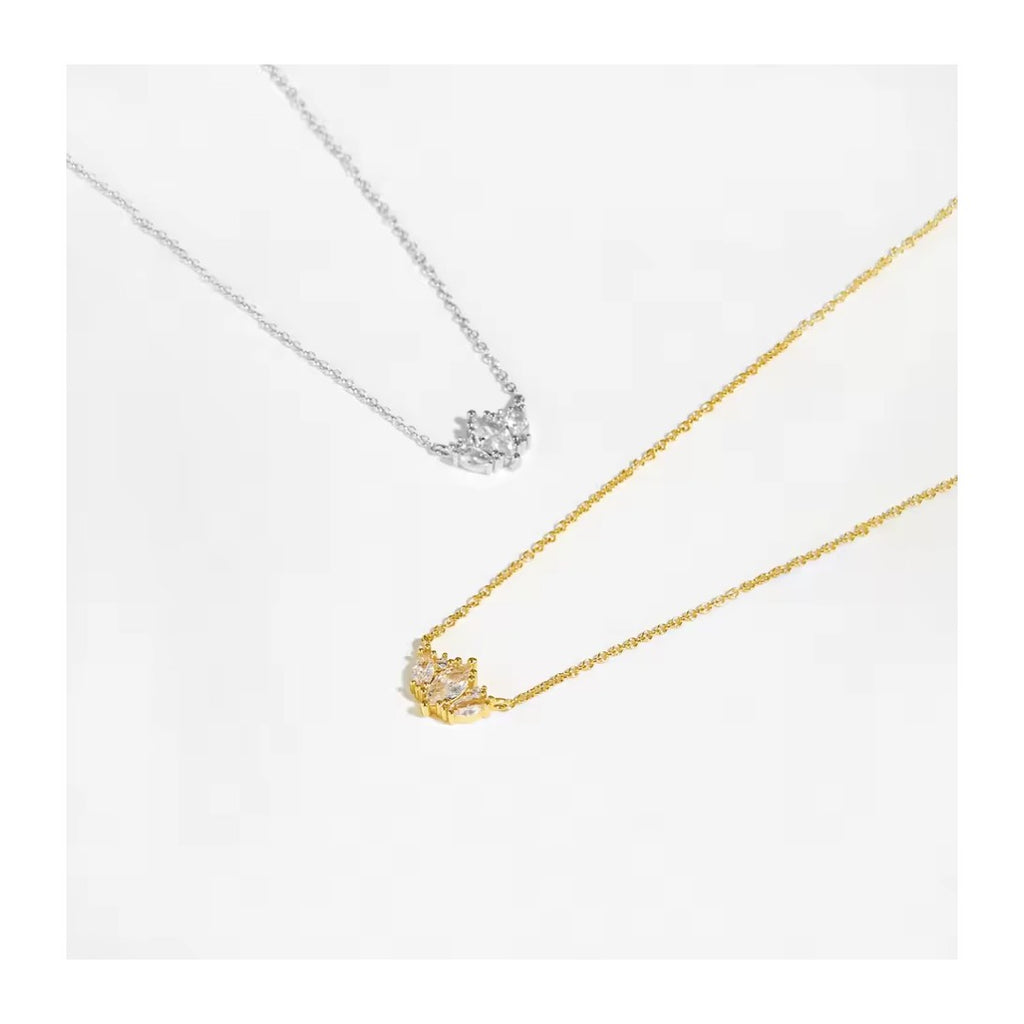 WATER LILY MARQUISE NECKLACE